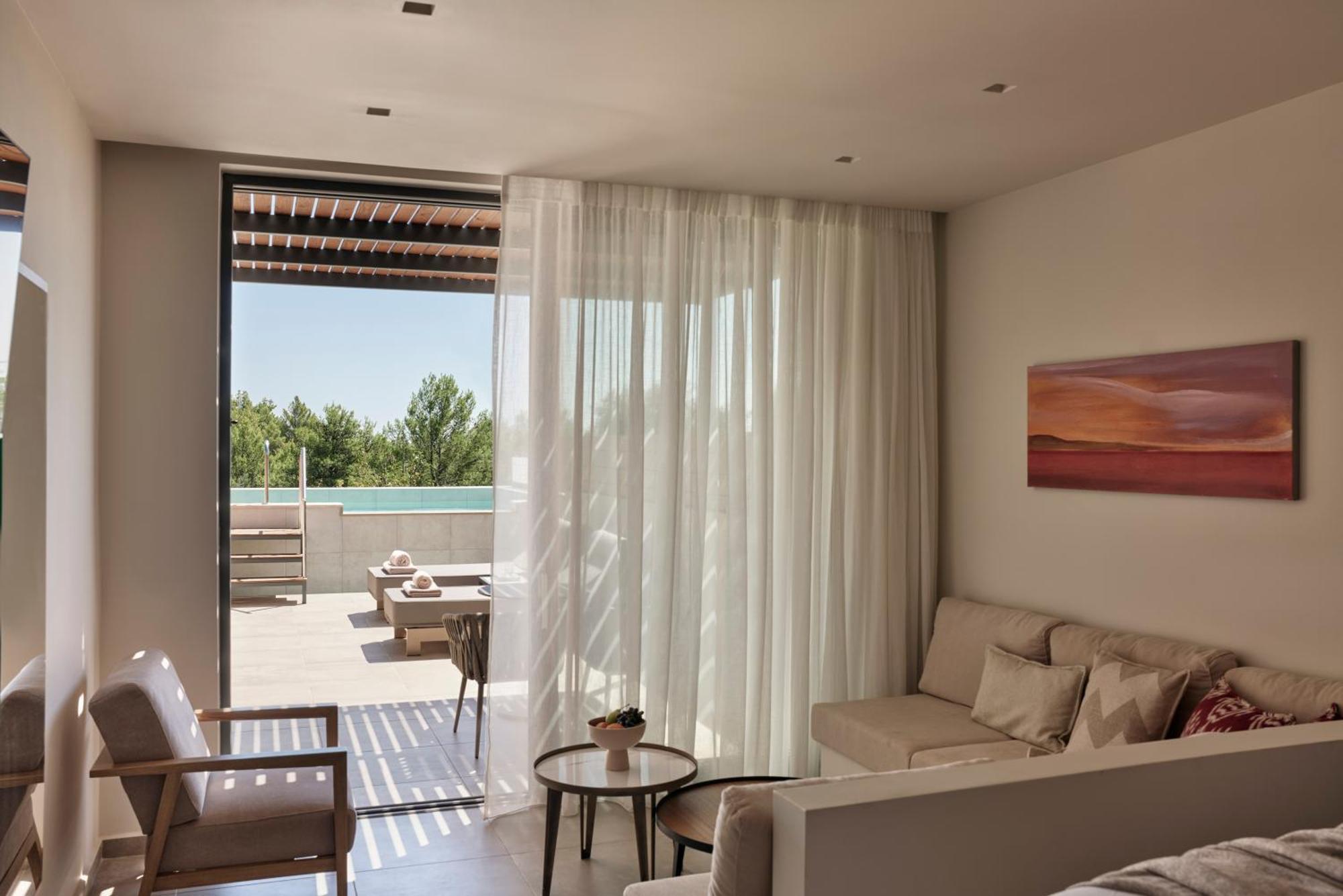Celestial All Suites Afrato 外观 照片